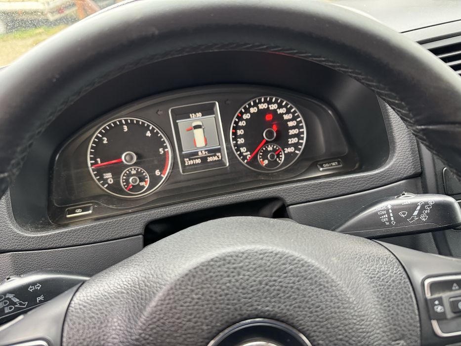 VW Multivan HighlineT5 Facelift 2.0 TDI 180 CP biturbo 7 locuri