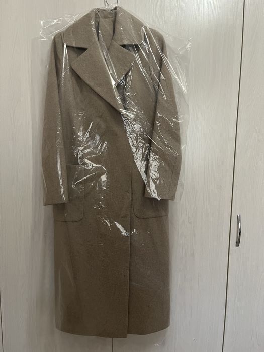 Шерстяное-кашемирное пальто