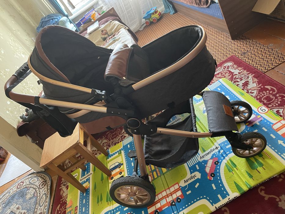 Коляска детская два в одном