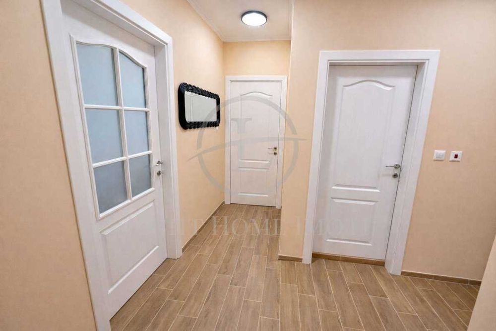 Продава се Двустаен апартамент в Пловдив, Тракия - 73 кв.м за 1017 €/кв.м - Снимка #8