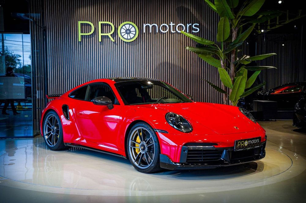 Porsche 911-TURBO-S Porsche 911 Turbo S 2021 Lightweight