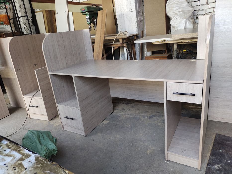 Рабочая стол для канпуютор