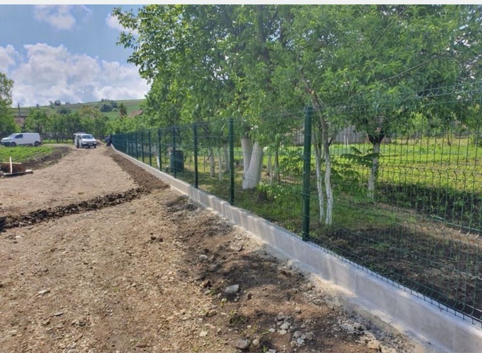 Vindem garduri din plasa bordurata