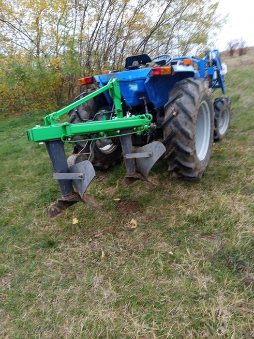 De vânzare tractor Iseki Tk 29 ,4×4,