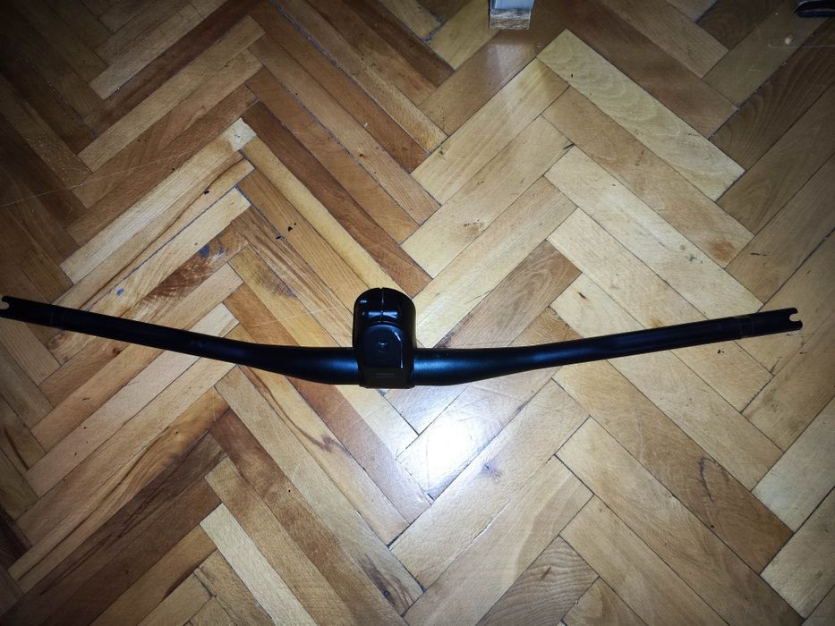 Ghidon de 780 mm cu pipa 50 mm și prindere de cap furca  28.6 mm