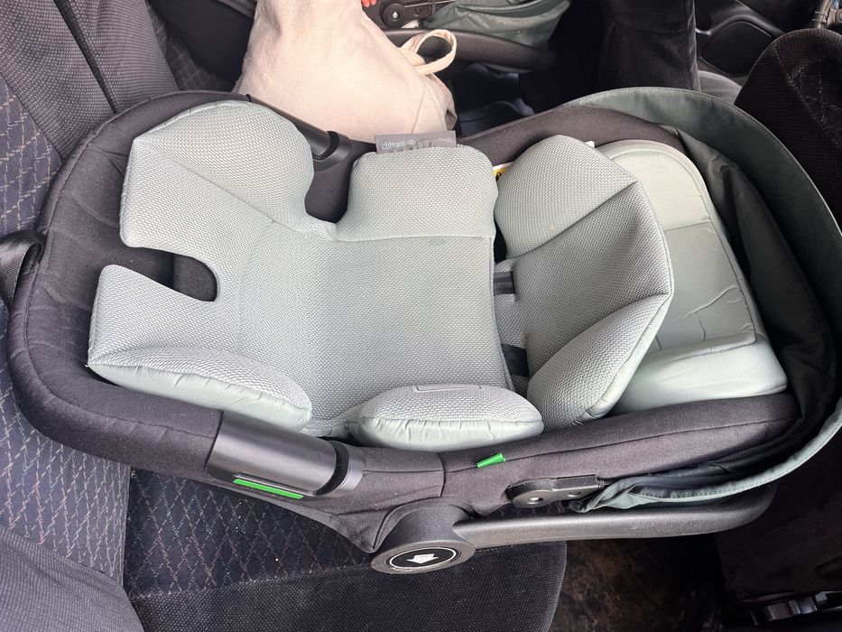 2 бр. Столчета CHIPOLINO за кола