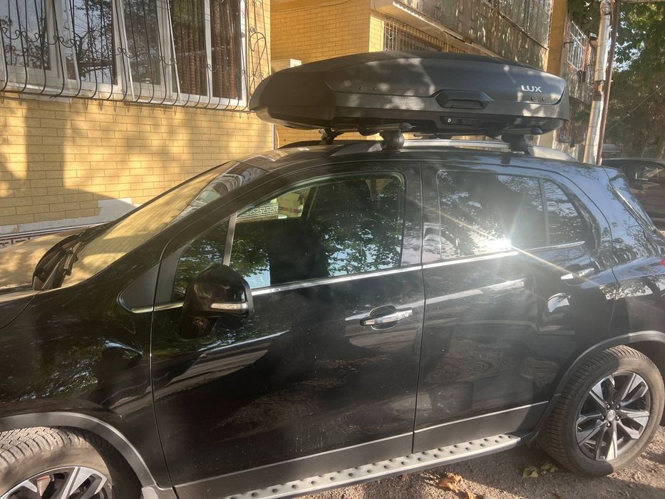 Avto boxy bagaj Lux. Kam ishlatilgan Xolati alo tagi bilan 800$ ga oli