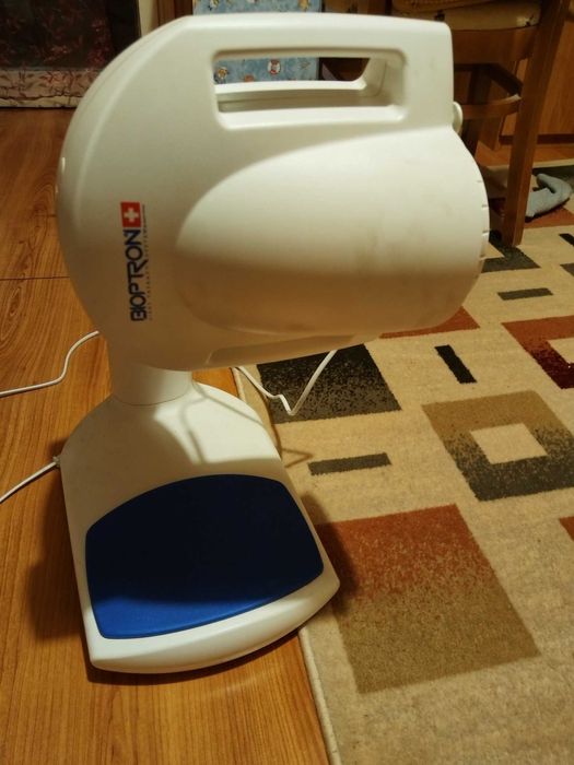 Продава Bioptron pro1 и 7 броя цветни филтри