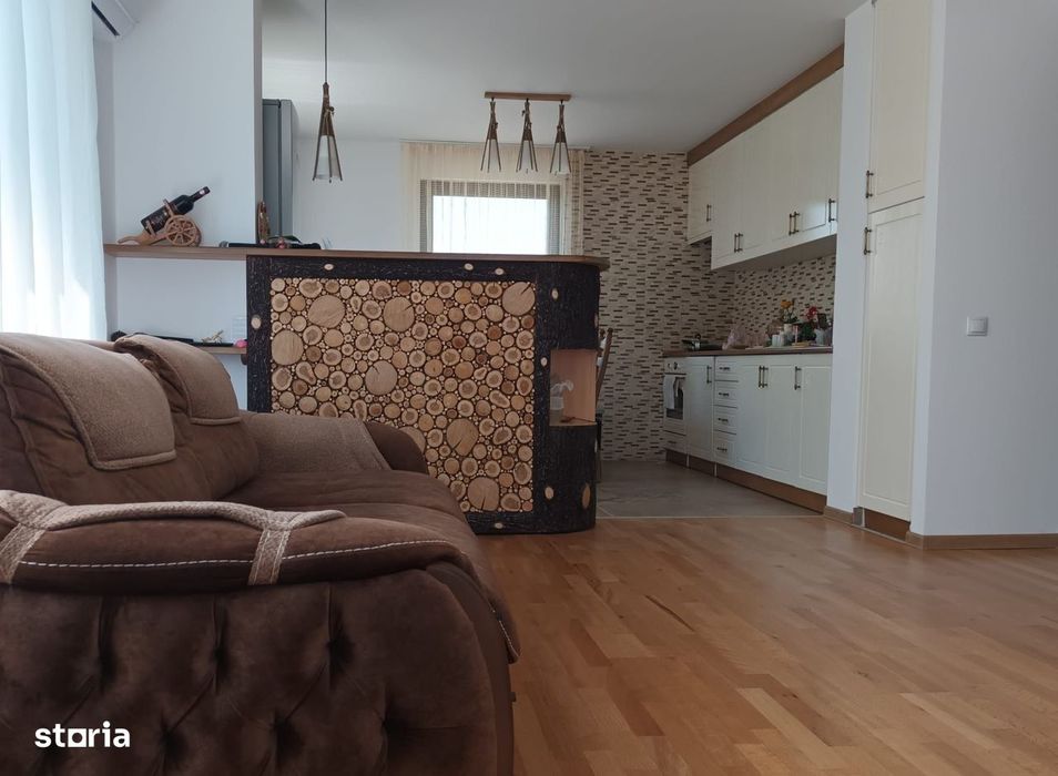 Casa moderna, spre vanzare, in Nazna, zona excelenta/linistita