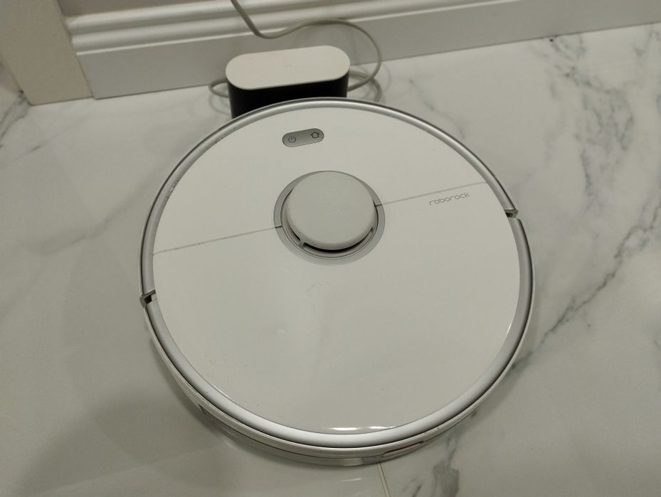 Прахосмукачка робот Roborock S5 Max