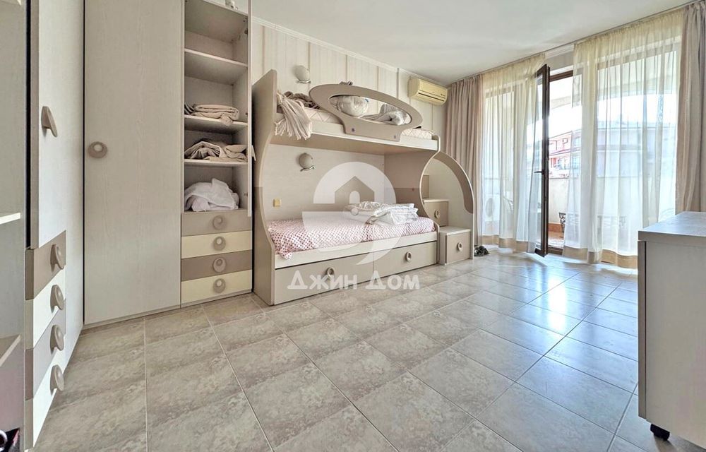 Продава се Тристаен апартамент в Свети Влас - 149 кв.м за 1095 €/кв.м - Снимка #9