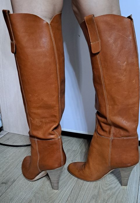 Кожанные сапоги новые