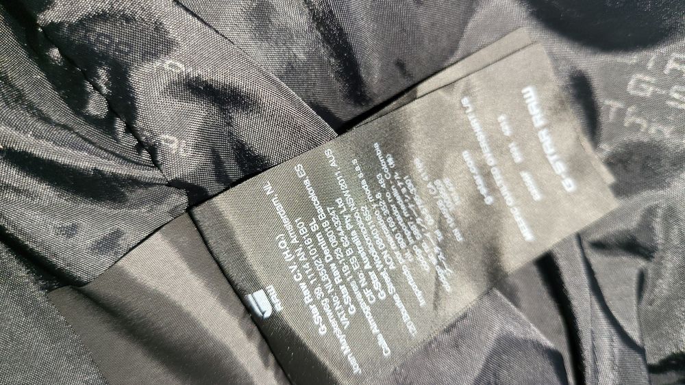 G-star ,size L, тъмно син цвят ново оригинално яке - 200лв