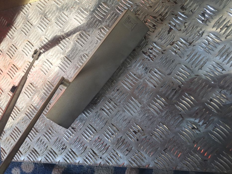 Автомат(стопер)за врата