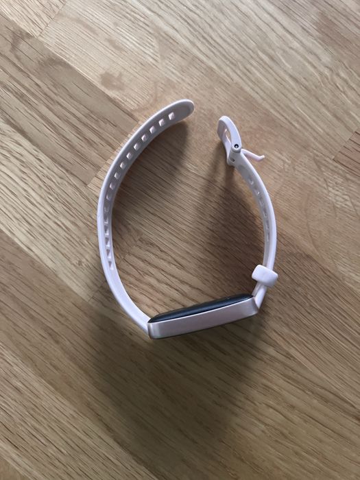 Vand Huawei Band 8, bratara / ceas smart fitness