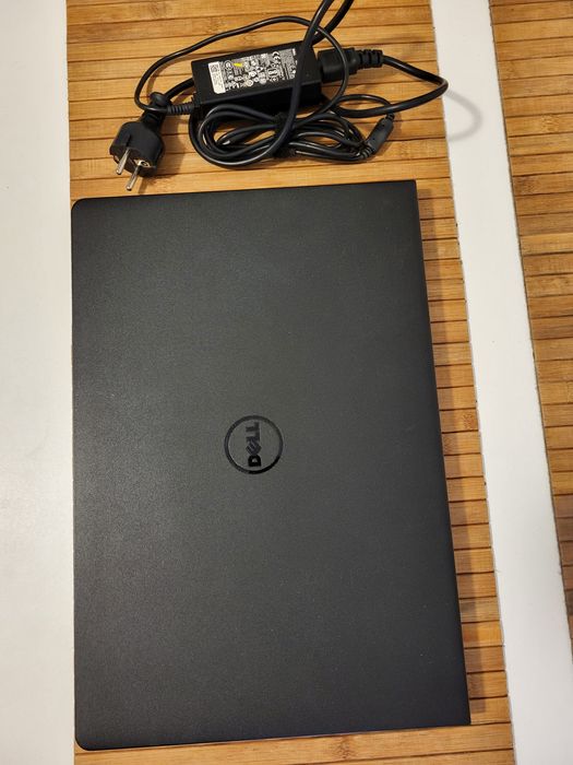 Laptop DELL Inspiron I5 7200U