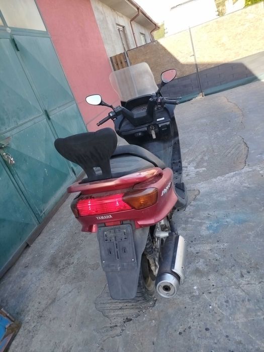 Motocicleta Yamaha