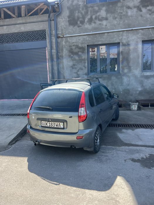 Lada kalina sotiladi