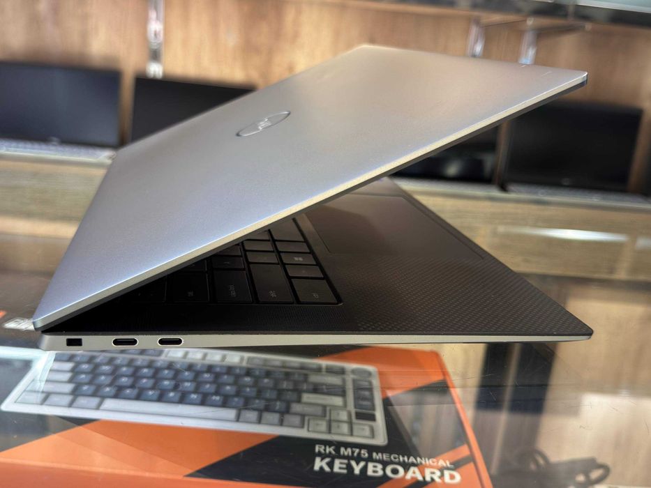 DELL Precision 5570 Core i7-12800H RTX A2000 8Gb ram 16 ssd 256