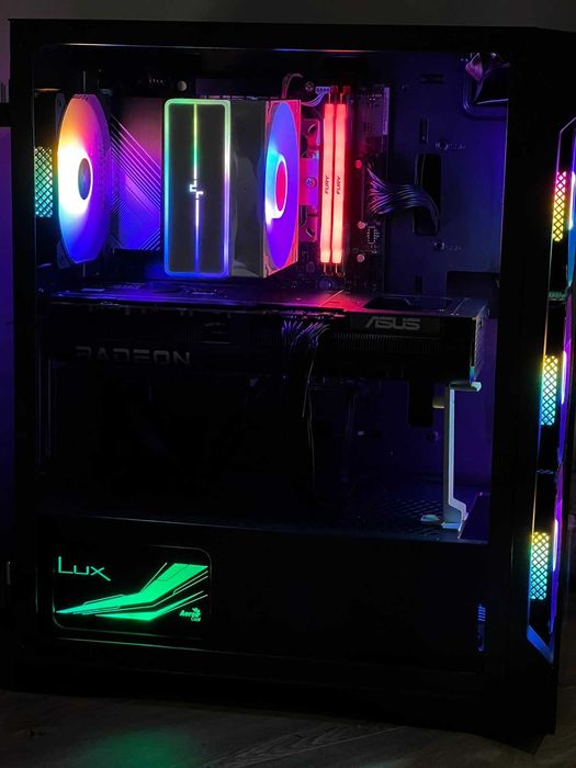 Компютър - /Asrock B650/Ryzen 7 7700/RX 9070 16GB/32GB 6400MHx/1TB nV/