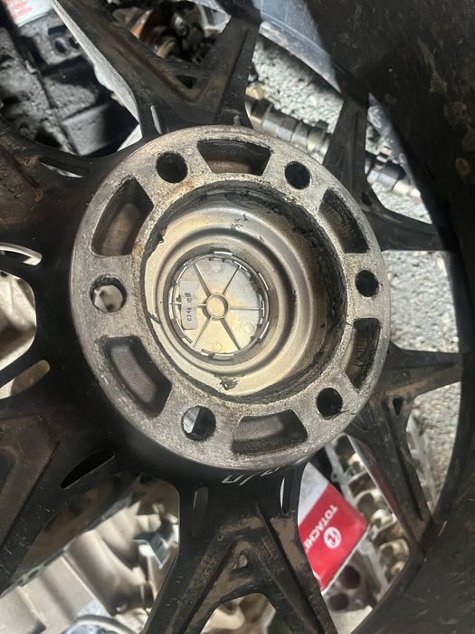 Продам диски с летней резиной