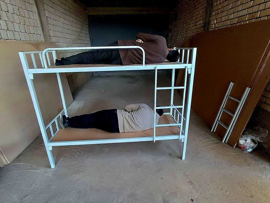 Двухъярусная кровать двухярусная кроват двухэтажная крават
Металически