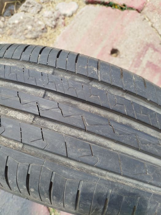 Vând  cauciucuri predare personală