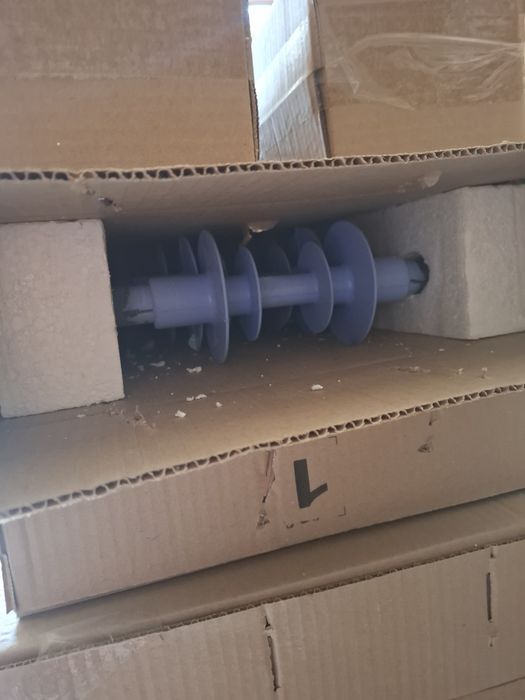 Изоляторы разных видов