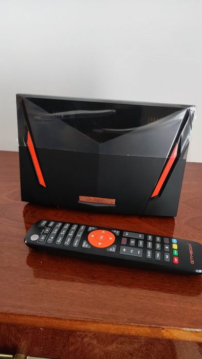 Receptor satelit GT Media V8 combo UHD