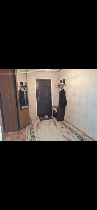 Продам 2 комнатную квартиру