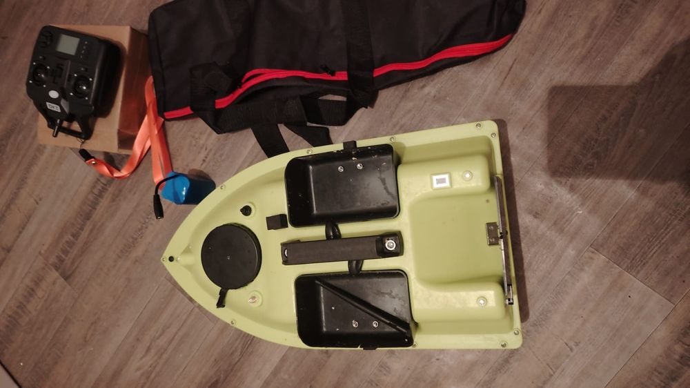 Срочно продам прикорм лодка