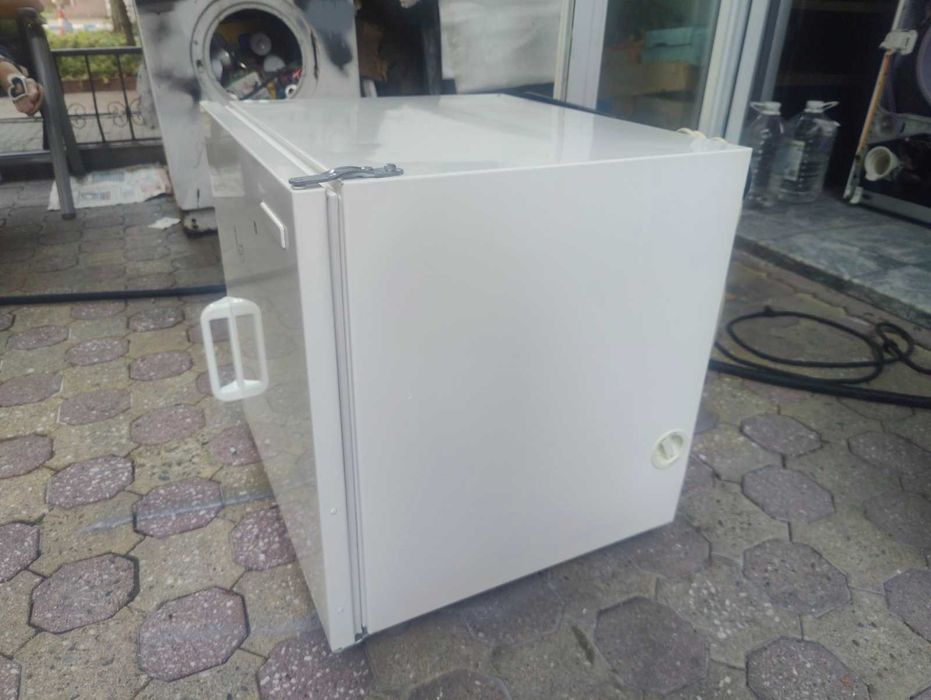 Мини фризер Prvilieg 50L (клас А) с Гаранция !