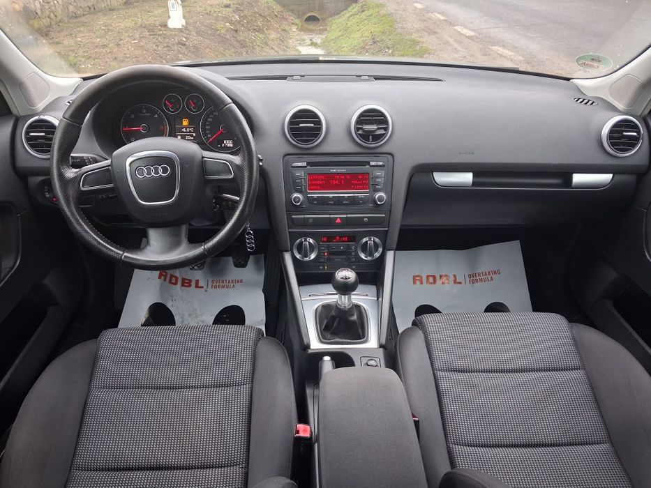 Vând Audi a3 facelift