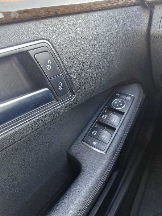 Mercedes Benz E class W212 business