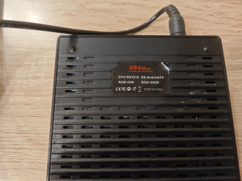ТВ Приставка H96MAX