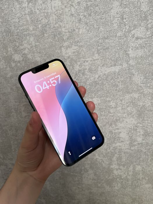 Продам iPhone 13 на 128