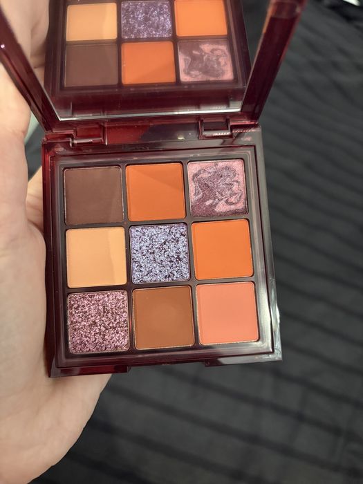 Paletă de machiaj - Huda Beauty