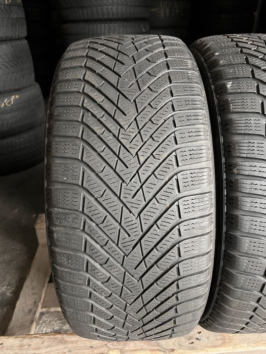 2 anvelope iarna 235/40/20 , Pirelli , DOT 2022