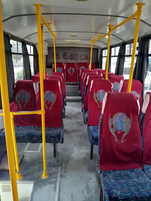 Avtobus (Isuzu) 2012