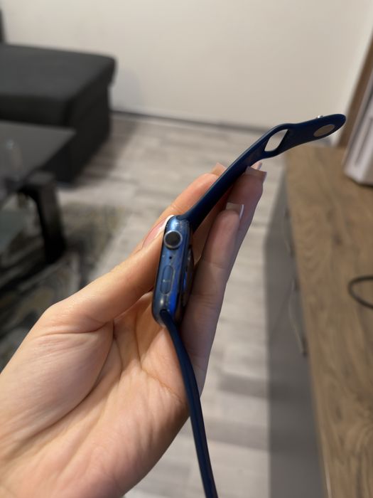Apple Watch Series 7 2021, Blue Alu Abyss 45mm,
