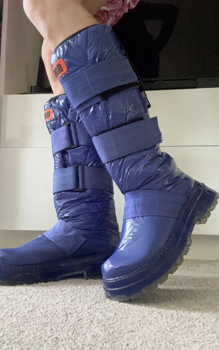 VDR сини ботуши модерни като нови