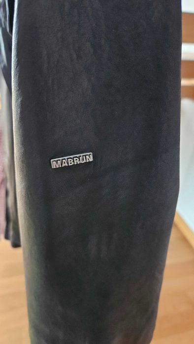 Vând geaca de piele naturală MABRUN