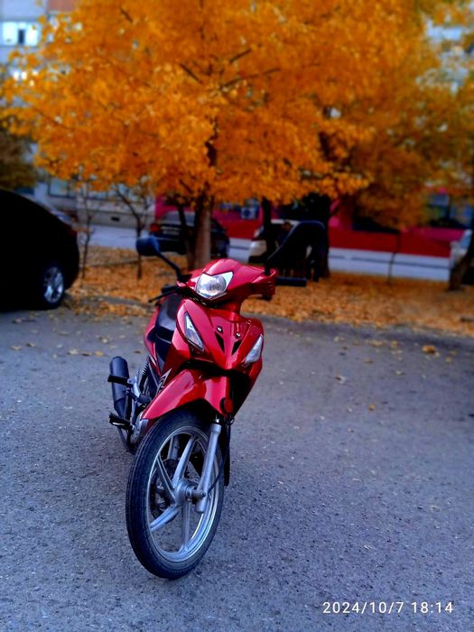 Продам мопед Honda Phoenix 110см³