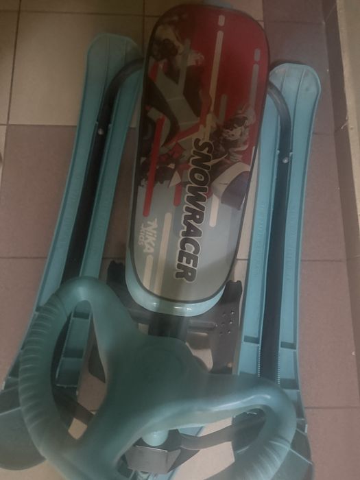 Снегокат в хорошем состоянии