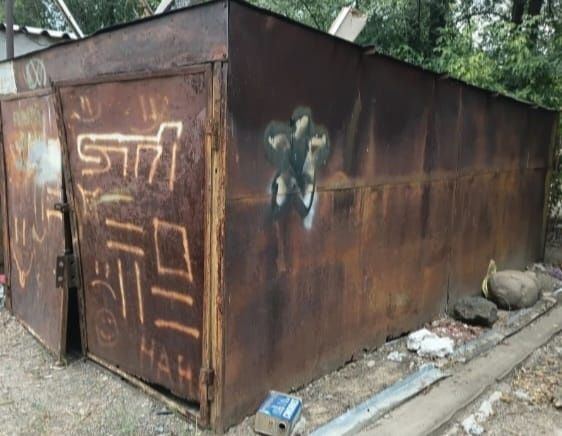 Продам гаражи железные