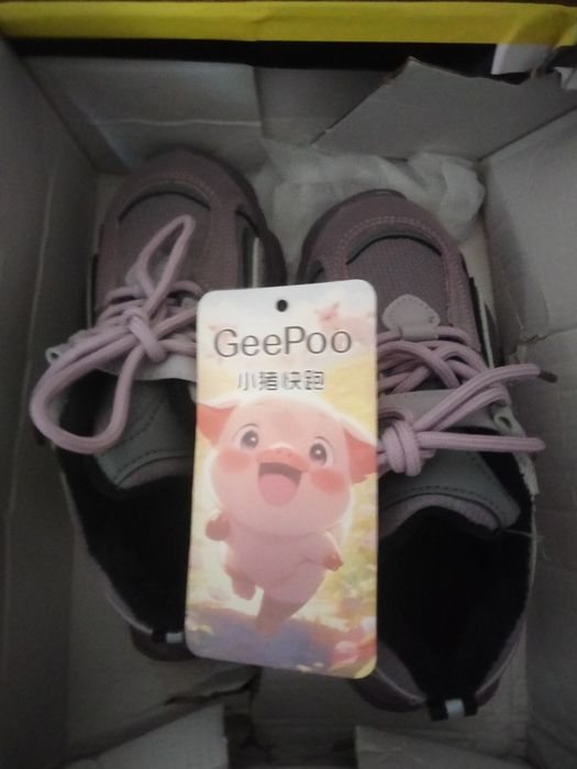 Демисезонные девочковые кроссовки