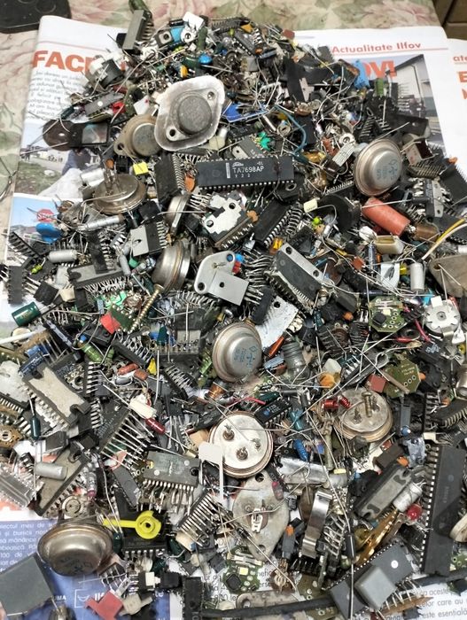 Vind Piese Electronice