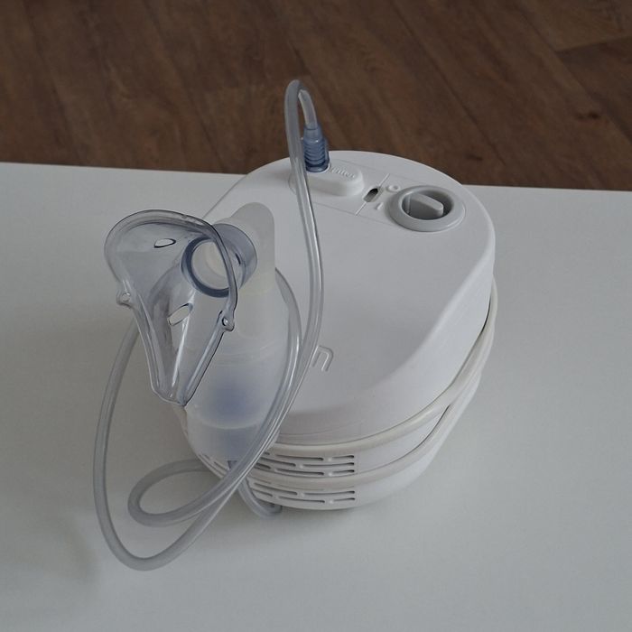 Небулайзер ингалятор Omron  CompAir C101 Essential NE-C101-E