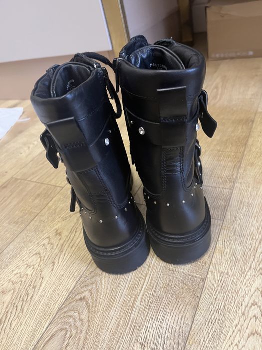 Осенние ботинки Zara 34 размер (21,6см)
