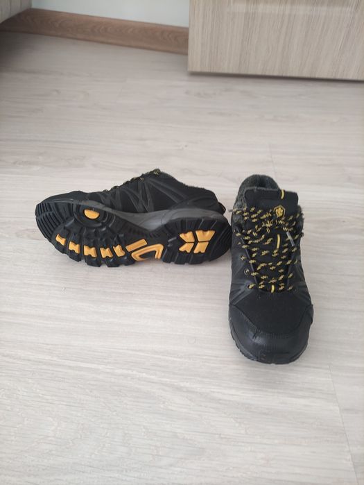 Кроссовки 43 размер